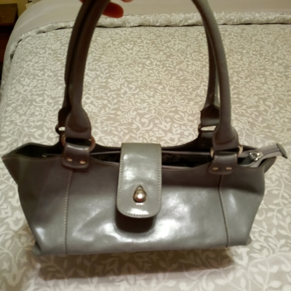 Purse - Picture 2 of 4